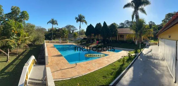 Fazenda / Sítio / Chácara com 6 Quartos à venda, 1000m² no , Laranjal Paulista