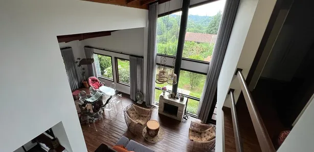 Casa de Condomínio com 3 Quartos à venda, 232m² no Rondinha, Campo Largo