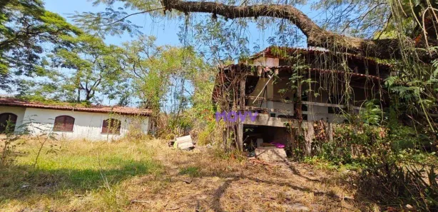 Casa com 5 Quartos à venda, 300m² no Ipiíba, São Gonçalo