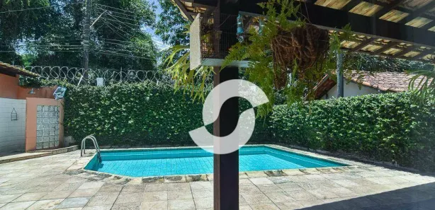 Casa de Condomínio com 4 Quartos à venda, 300m² no Badu, Niterói