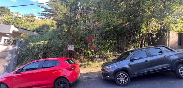 Terreno / Lote / Condomínio à venda, 292m² no Centro, Nova Lima