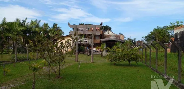 Casa com 4 Quartos para alugar, 287m² no Atami, Pontal do Paraná