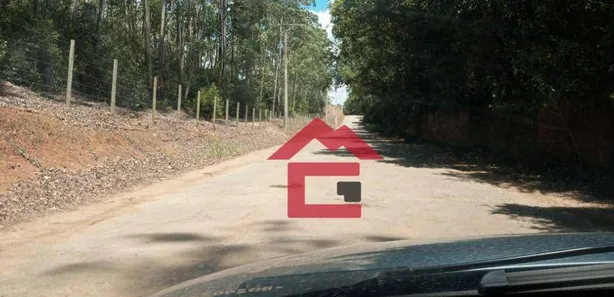 Fazenda / Sítio / Chácara com 4 Quartos à venda, 600m² no , Mairinque