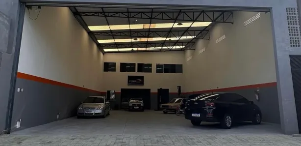 Galpão / Depósito / Armazém para alugar, 400m² no Vila Mogilar, Mogi das Cruzes