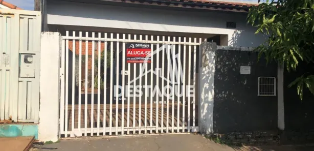 Casa com 2 Quartos para alugar, 250m² no , Regente Feijó