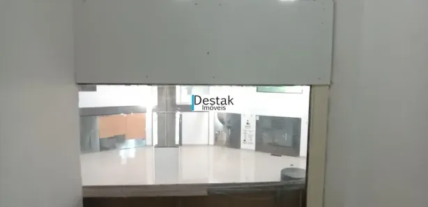 Loja / Salão / Ponto Comercial à venda, 51m² no Vila Julieta, Resende