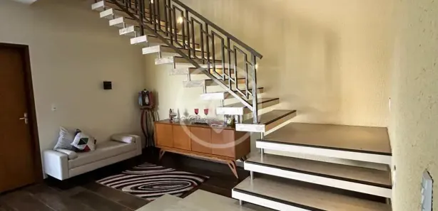 Casa de Condomínio com 4 Quartos à venda, 430m² no , Hidrolândia