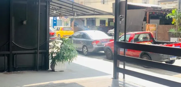 Loja / Salão / Ponto Comercial para alugar, 110m² no Parque Tamandaré, Campos dos Goytacazes