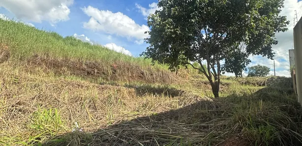 Terreno / Lote / Condomínio à venda, 422m² no Setor Maysa, Trindade