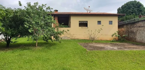 Fazenda / Sítio / Chácara com 2 Quartos à venda, 120m² no Parque Residencial Tancredi, Americana