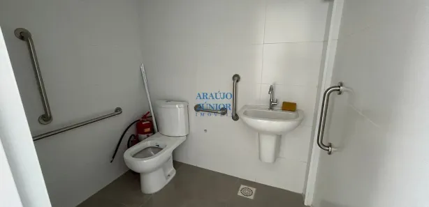 Conjunto Comercial / Sala para alugar, 104m² no Jardim Adélia II, Santa Bárbara D'Oeste