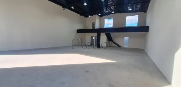 Galpão / Depósito / Armazém para venda ou aluguel, 274m² no Residencial Parque Imperial, Salto