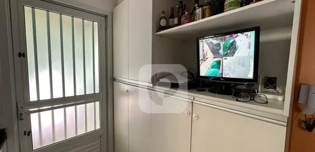 Sobrado com 4 Quartos à venda, 164m² no Centro, Nova Iguaçu