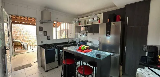 Casa de Condomínio com 2 Quartos à venda, 76m² no Jardim Colibri, Cotia