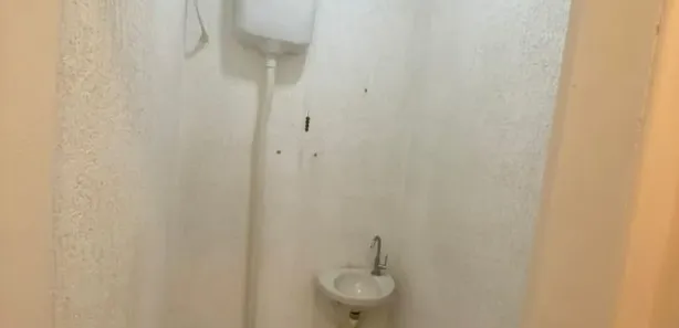 Loja / Salão / Ponto Comercial para alugar, 30m² no Novo Rio das Ostras, Rio das Ostras
