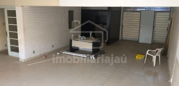 Loja / Salão / Ponto Comercial à venda, 225m² no Chácara Braz Miraglia, Jaú