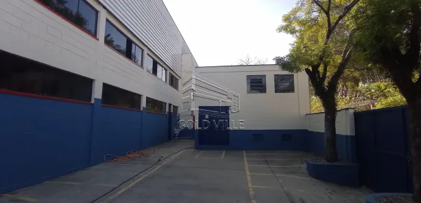 Galpão / Depósito / Armazém para venda ou aluguel, 3109m² no Jardim Triângulo, Taboão da Serra