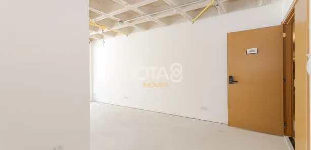 Conjunto Comercial / Sala para alugar, 22m² no Centro, Curitiba