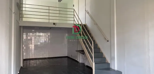 Loja / Salão / Ponto Comercial para alugar, 50m² no Centro, Londrina