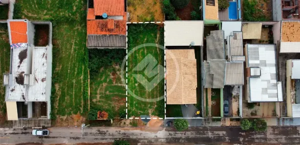 Terreno / Lote / Condomínio à venda, 360m² no , Hidrolândia