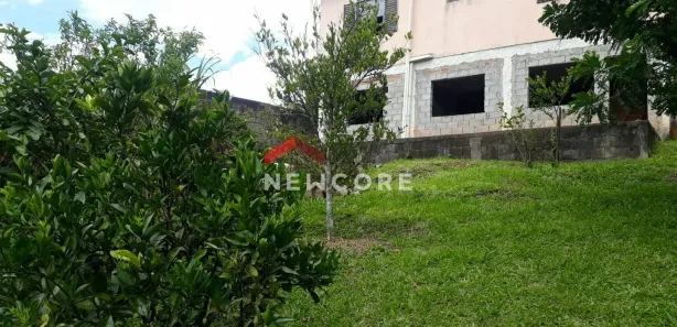 Fazenda / Sítio / Chácara à venda, 2000m² no Centro, São Lourenço da Serra