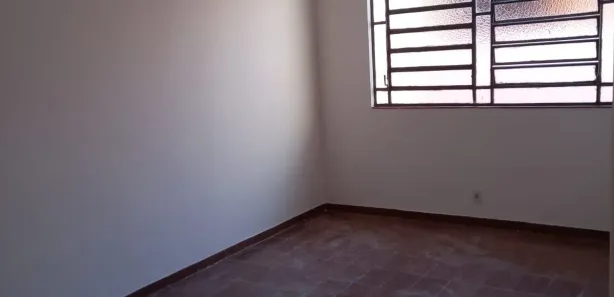 Casa com 1 Quarto para alugar, 36m² no Vila São João, São João de Meriti