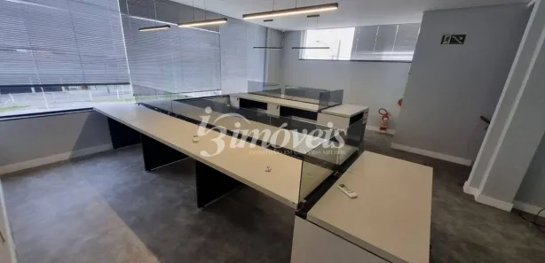 Loja / Salão / Ponto Comercial à venda, 329m² no Fazenda, Itajaí