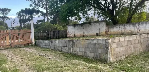 Fazenda / Sítio / Chácara com 2 Quartos à venda, 1700m² no Costeira, Araucária