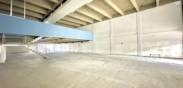 Loja / Salão / Ponto Comercial para alugar, 680m² no Centro, Araucária