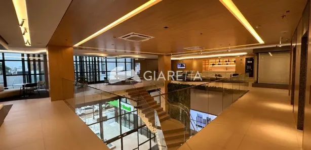 Conjunto Comercial / Sala para alugar, 37m² no Centro, Toledo