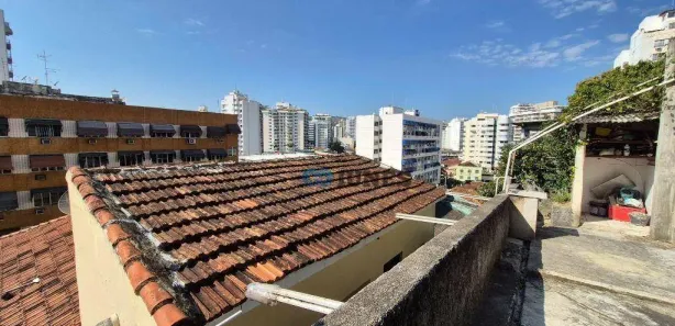 Sobrado com 4 Quartos para alugar, 200m² no Santa Rosa, Niterói