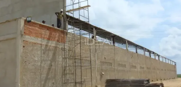 Galpão / Depósito / Armazém para venda ou aluguel, 145000m² no Travessão, Campos dos Goytacazes
