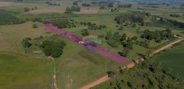 Fazenda / Sítio / Chácara com 2 Quartos à venda, 80m² no Boca do Monte, Santa Maria