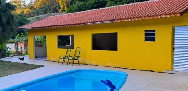Fazenda / Sítio / Chácara com 3 Quartos à venda, 21000m² no Sao Lourenco, Juquitiba