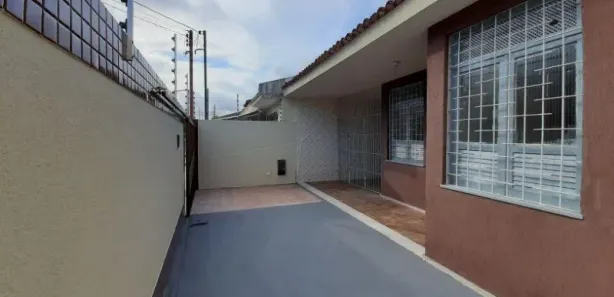 Casa com 3 Quartos para alugar, 300m² no Suíça, Aracaju