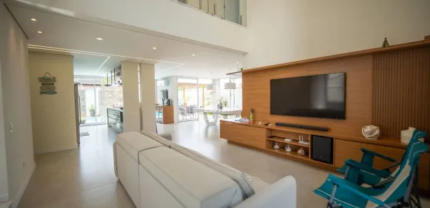 Casa de Condomínio com 3 Quartos à venda, 262m² no Barra do Saí, Itapoá