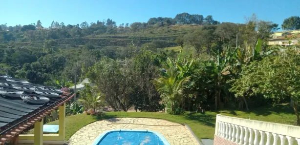 Fazenda / Sítio / Chácara com 3 Quartos à venda, 230m² no Mairinque, Mairinque