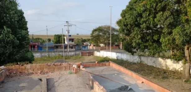 Casa Comercial com 3 Quartos para venda ou aluguel, 220m² no Ibitioca, Campos dos Goytacazes