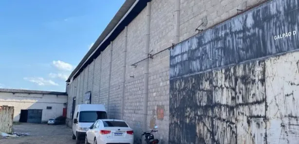 Loja / Salão / Ponto Comercial para alugar, 1000m² no Tomba, Feira de Santana