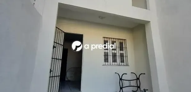Casa com 3 Quartos para alugar, 170m² no José Bonifácio, Fortaleza
