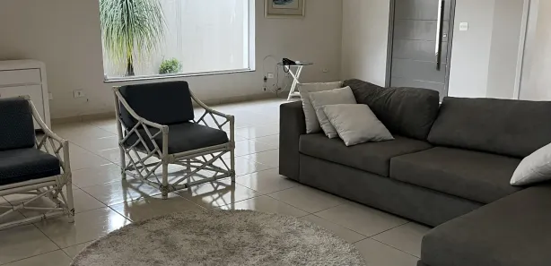 Sobrado com 5 Quartos para venda ou aluguel, 350m² no Jardim Acapulco, Guarujá