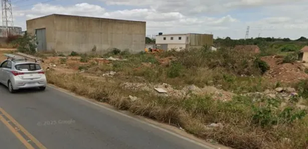 Terreno / Lote Comercial à venda, 600m² no Guaribas, Arapiraca