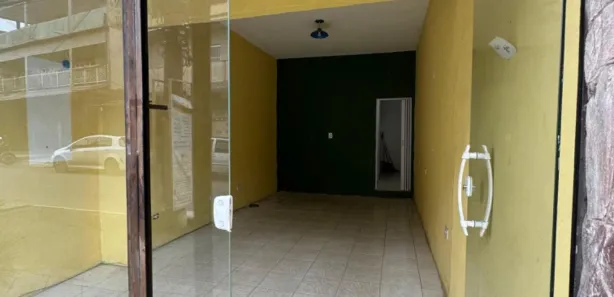 Loja / Salão / Ponto Comercial à venda, 19m² no Centro (Suruí), Magé