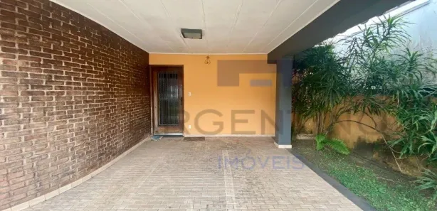 Casa Comercial para venda ou aluguel, 220m² no Parque Monte Líbano, Mogi das Cruzes