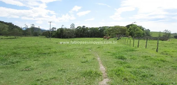 Fazenda / Sítio / Chácara à venda, 87900m² no Maraporã, Cachoeiras de Macacu