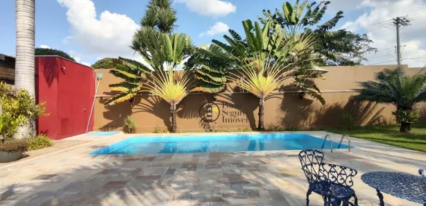 Fazenda / Sítio / Chácara com 5 Quartos para venda ou aluguel, 350m² no Fazenda Santa Lúcia, Americana