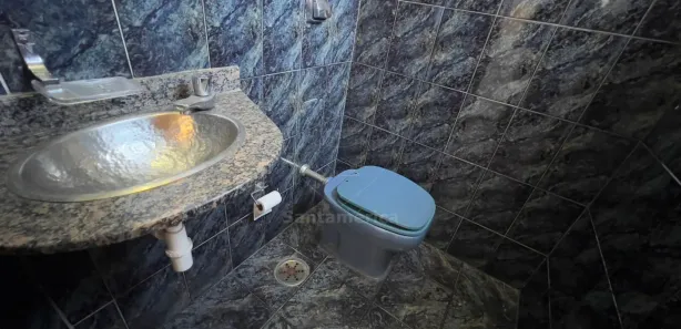 Casa com 3 Quartos para alugar, 150m² no Parque Residencial Joaquim Toledo Piza, Londrina