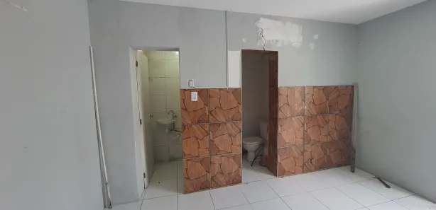 Loja / Salão / Ponto Comercial com 2 Quartos para alugar, 51m² no Centro, Campina Grande