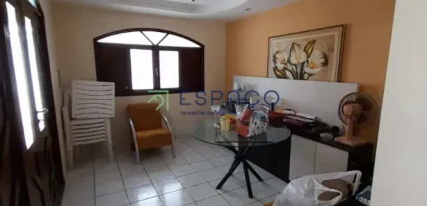 Casa com 4 Quartos à venda, 257m² no Lagoa Nova, Natal