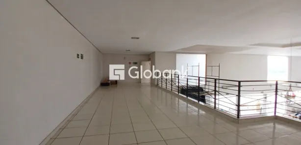 Galpão / Depósito / Armazém para venda ou aluguel, 430m² no Guarujá, Montes Claros